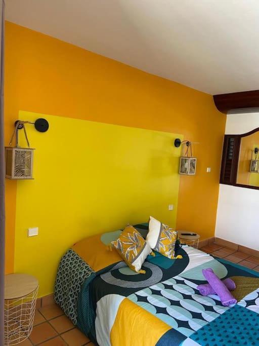 Studio Au Soleil Levant, Avec Piscine Ла Трините Екстериор снимка